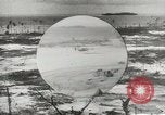 Standbild Erdbewegungsmaschinen Pacific Theater, 1944, aus Sekunde 18 historischem Filmmaterial Videoclip 65675058075