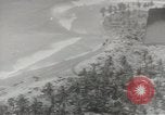 Standbild Erdbewegungsmaschinen Pacific Theater, 1944, aus Sekunde 21 historischem Filmmaterial Videoclip 65675058075