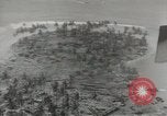 Standbild Erdbewegungsmaschinen Pacific Theater, 1944, aus Sekunde 25 historischem Filmmaterial Videoclip 65675058075