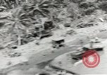 Standbild Erdbewegungsmaschinen Pacific Theater, 1944, aus Sekunde 32 historischem Filmmaterial Videoclip 65675058075