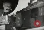 Standbild Erdbewegungsmaschinen Italien, 1944, aus Sekunde 11 historischem Filmmaterial Videoclip 65675058076