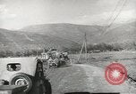 Standbild Erdbewegungsmaschinen Italien, 1944, aus Sekunde 15 historischem Filmmaterial Videoclip 65675058076