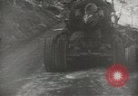 Standbild Erdbewegungsmaschinen Italien, 1944, aus Sekunde 26 historischem Filmmaterial Videoclip 65675058076