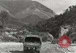 Standbild Erdbewegungsmaschinen Italien, 1944, aus Sekunde 39 historischem Filmmaterial Videoclip 65675058076