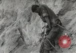 Standbild Ingenieure Italien, 1944, aus Sekunde 28 historischem Filmmaterial Videoclip 65675058077