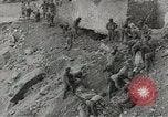 Standbild Ingenieure Italien, 1944, aus Sekunde 29 historischem Filmmaterial Videoclip 65675058077