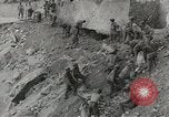 Standbild Ingenieure Italien, 1944, aus Sekunde 30 historischem Filmmaterial Videoclip 65675058077