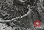 Standbild Ingenieure Italien, 1944, aus Sekunde 41 historischem Filmmaterial Videoclip 65675058077
