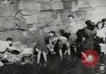 Standbild Ingenieure Neapel Italien, 1943, aus Sekunde 55 historischem Filmmaterial Videoclip 65675058078