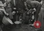 Standbild Ingenieure Neapel Italien, 1943, aus Sekunde 59 historischem Filmmaterial Videoclip 65675058078