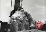 Standbild US Army Pionierausrüstung WW2 europäische Theater, 1944, aus Sekunde 43 historischem Filmmaterial Videoclip 65675058079