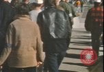 Standbild Vietnam Anti-Kriegs-Rallye Washington DC USA, 1969, aus Sekunde 13 historischem Filmmaterial Videoclip 65675058086