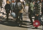 Standbild Vietnam Anti-Kriegs-Rallye Washington DC USA, 1969, aus Sekunde 20 historischem Filmmaterial Videoclip 65675058086