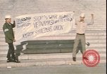 Standbild Vietnam Anti-Kriegs-Rallye Washington DC USA, 1969, aus Sekunde 38 historischem Filmmaterial Videoclip 65675058086
