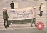 Standbild Vietnam Anti-Kriegs-Rallye Washington DC USA, 1969, aus Sekunde 48 historischem Filmmaterial Videoclip 65675058086