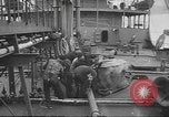 Image pétrolier United States USA, 1942, de la seconde 1 séquences d'archives historiques vidéo 65675058089