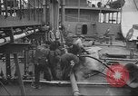 Image pétrolier United States USA, 1942, de la seconde 3 séquences d'archives historiques vidéo 65675058089