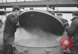 Image pétrolier United States USA, 1942, de la seconde 22 séquences d'archives historiques vidéo 65675058089