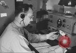 Standbild Radio telegrapher United States USA, 1942, aus Sekunde 38 historischem Filmmaterial Videoclip 65675058090
