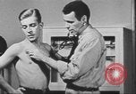Image Officier de marine marchande candidats Pass Christian Mississippi USA, 1942, de la seconde 14 séquences d'archives historiques vidéo 65675058095