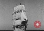 Standbild Merchant Marine Offizier Kandidaten Kings Point New York USA, 1942, aus Sekunde 32 historischem Filmmaterial Videoclip 65675058097