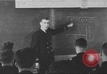Standbild Merchant Marine Offizier Kandidaten Kings Point New York USA, 1942, aus Sekunde 7 historischem Filmmaterial Videoclip 65675058102