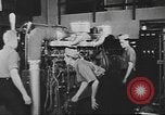 Standbild Merchant Marine Offizier Kandidaten Kings Point New York USA, 1942, aus Sekunde 58 historischem Filmmaterial Videoclip 65675058102