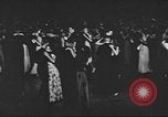Standbild Merchant Marine Offizier Kandidaten Kings Point New York USA, 1942, aus Sekunde 53 historischem Filmmaterial Videoclip 65675058104