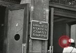 Standbild United States Coast Guard United States USA, 1944, aus Sekunde 16 historischem Filmmaterial Videoclip 65675058107