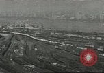 Standbild Bekämpfung von Bränden in den Seehäfen United States USA, 1944, aus Sekunde 1 historischem Filmmaterial Videoclip 65675058108