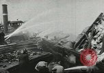 Standbild Bekämpfung von Bränden in den Seehäfen United States USA, 1944, aus Sekunde 12 historischem Filmmaterial Videoclip 65675058108