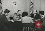 Immagine di La marina mercantile marinai United States USA, 1944, secondo 15 filmato di repertorio 65675058112