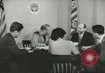 Immagine di La marina mercantile marinai United States USA, 1944, secondo 20 filmato di repertorio 65675058112