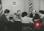 Immagine di La marina mercantile marinai United States USA, 1944, secondo 25 filmato di repertorio 65675058112