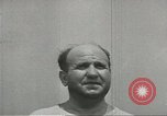 Immagine di La marina mercantile marinai United States USA, 1944, secondo 51 filmato di repertorio 65675058112