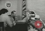 Immagine di La marina mercantile marinai United States USA, 1944, secondo 58 filmato di repertorio 65675058112