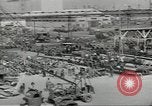 Image automotive usine de remontage Théâtre Méditerranéen, 1943, de la seconde 52 séquences d'archives historiques vidéo 65675058120