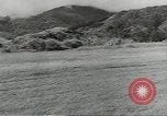 Standbild Douglas C-47 Skytrain Wau Papua Neu Guinea, 1943, aus Sekunde 53 historischem Filmmaterial Videoclip 65675058121