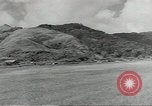 Standbild Douglas C-47 Skytrain Wau Papua Neu Guinea, 1943, aus Sekunde 57 historischem Filmmaterial Videoclip 65675058121