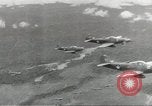 Standbild P-39 Airacobras Wau Papua Neu Guinea, 1943, aus Sekunde 56 historischem Filmmaterial Videoclip 65675058122