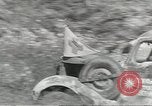 Standbild Douglas C-47 Skytrain Wau Papua Neu Guinea, 1943, aus Sekunde 1 historischem Filmmaterial Videoclip 65675058123