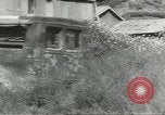 Standbild Douglas C-47 Skytrain Wau Papua Neu Guinea, 1943, aus Sekunde 4 historischem Filmmaterial Videoclip 65675058123