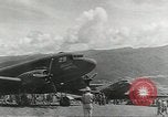 Standbild Douglas C-47 Skytrain Wau Papua Neu Guinea, 1943, aus Sekunde 37 historischem Filmmaterial Videoclip 65675058123