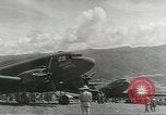 Standbild Douglas C-47 Skytrain Wau Papua Neu Guinea, 1943, aus Sekunde 38 historischem Filmmaterial Videoclip 65675058123