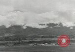 Standbild Douglas C-47 Skytrain Wau Papua Neu Guinea, 1943, aus Sekunde 57 historischem Filmmaterial Videoclip 65675058123