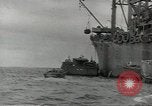 Standbild Naval Task Force Rendova Strand Salomonen, 1944, aus Sekunde 18 historischem Filmmaterial Videoclip 65675058124