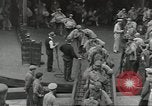 Standbild amerikanische Truppen New York United States USA, 1944, aus Sekunde 24 historischem Filmmaterial Videoclip 65675058140
