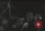 Standbild Amerikanische Soldaten auf dem Weg in den Krieg New York City USA, 1944, aus Sekunde 48 historischem Filmmaterial Videoclip 65675058141