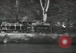 Standbild neue Eisenbahn Bristol Connecticut USA, 1944, aus Sekunde 30 historischem Filmmaterial Videoclip 65675058149