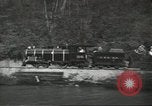 Standbild neue Eisenbahn Bristol Connecticut USA, 1944, aus Sekunde 32 historischem Filmmaterial Videoclip 65675058149
